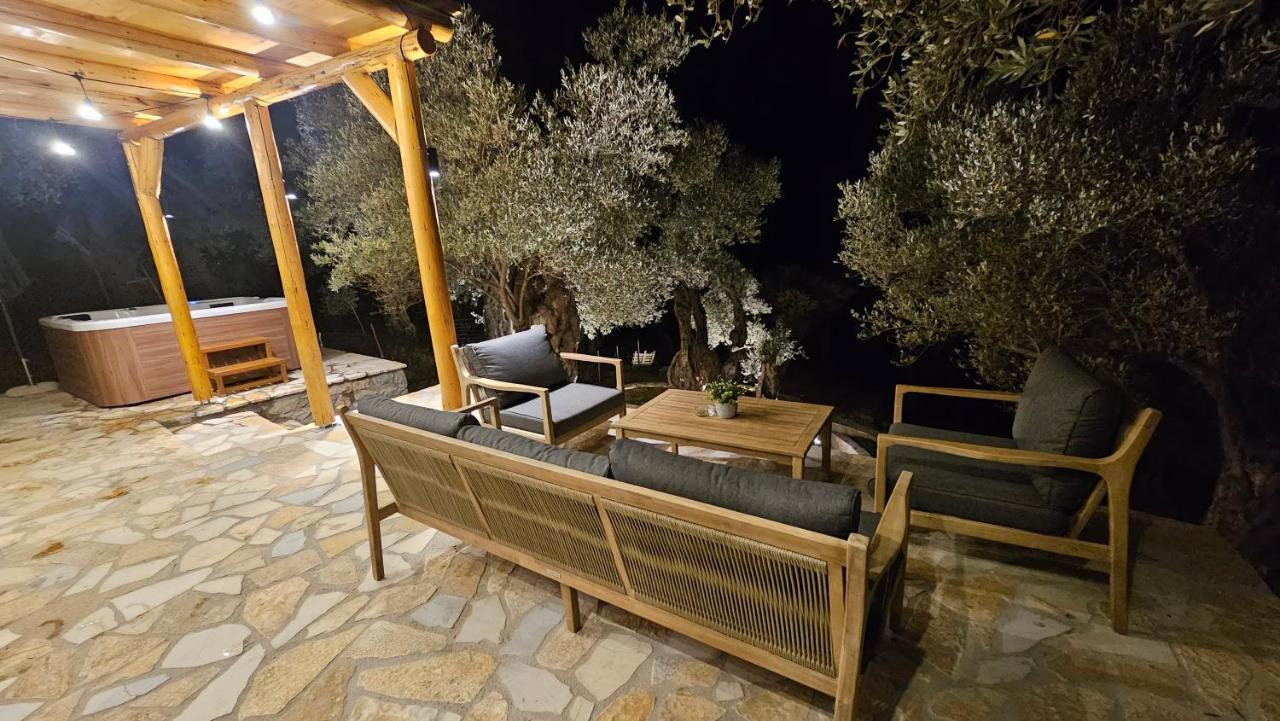 Villa Tramonto D'oro *